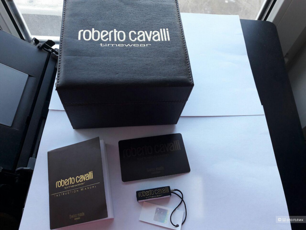 Часы бренда Roberto Cavalli