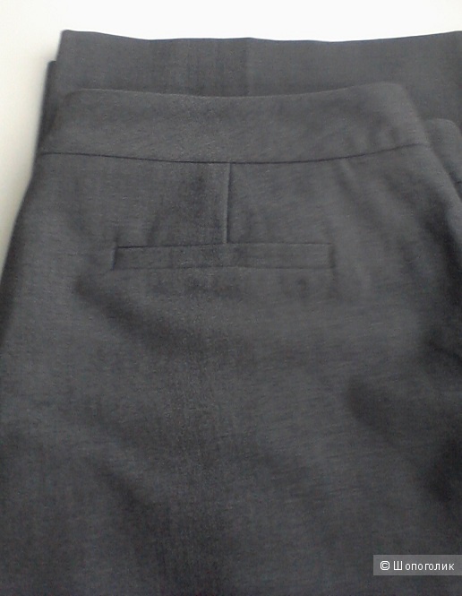 Серые классические брюки Calvin Klein, размер 48-50