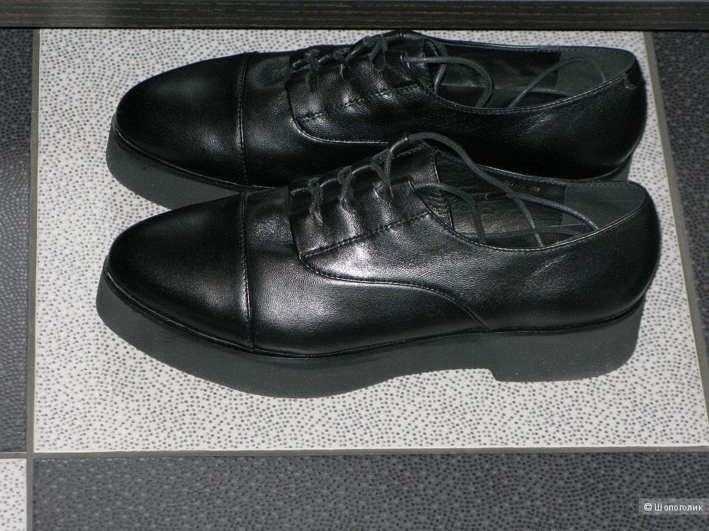 Ботинки Varanese, р.39, новые, кожа, в размер