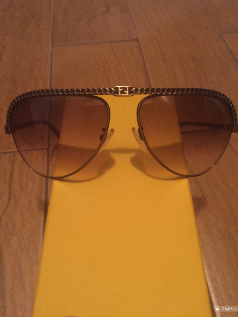 Солнцезащитные очки модель "авиатор" Fendi