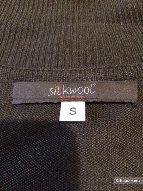 Джемпер от Silkwool в размере S