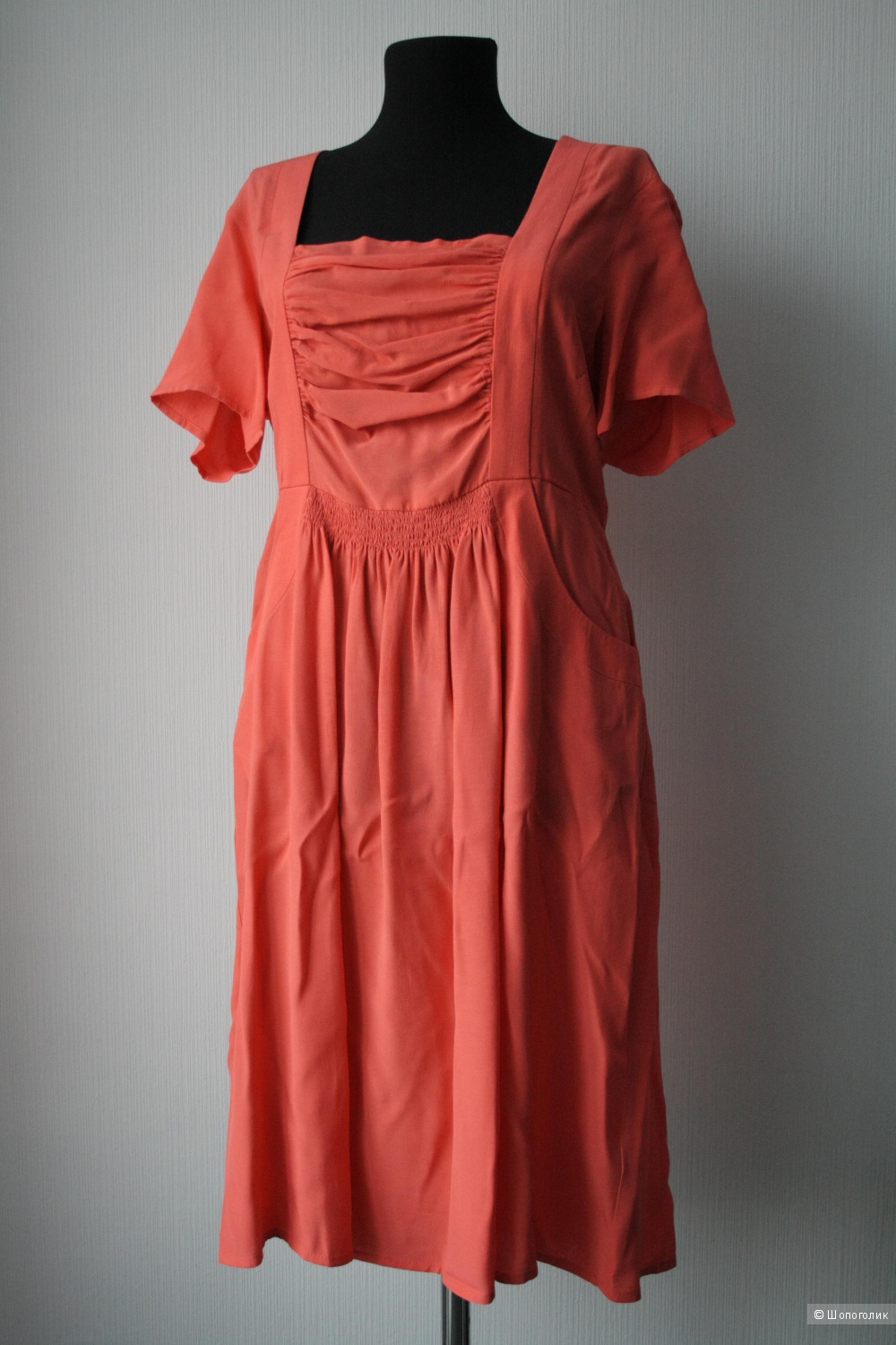 Платье миди с присборенным дизайном спереди asos