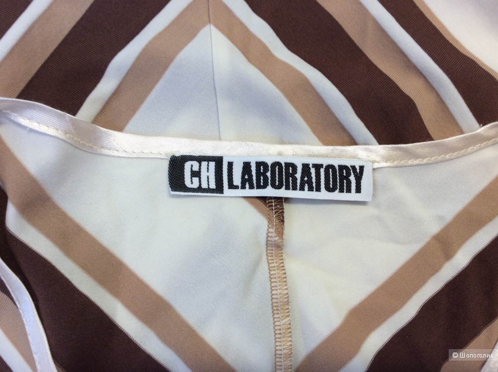 Эффектное платье CH Laboratory с геометрическим принтом р.42-44-46