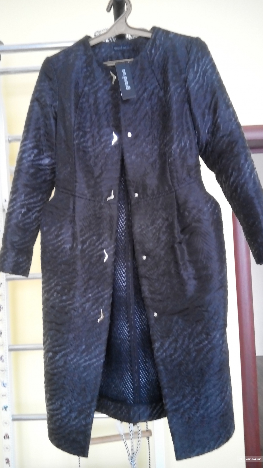 Стильное черное пальто без подкладки 48 размер