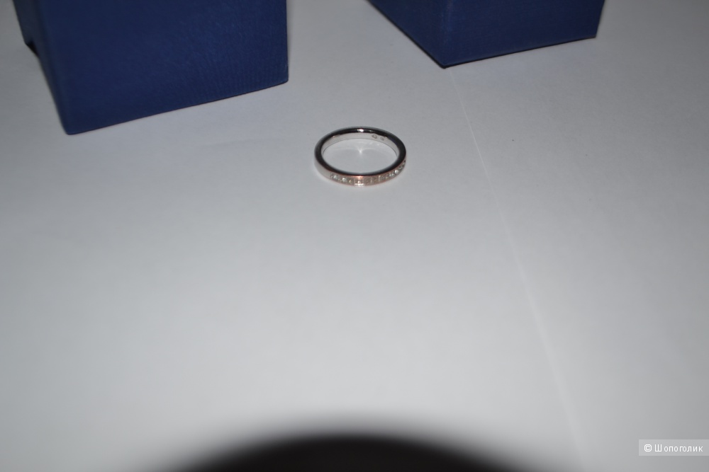 Кольцо Swarovski оригинальное, бу , размер кольца  17