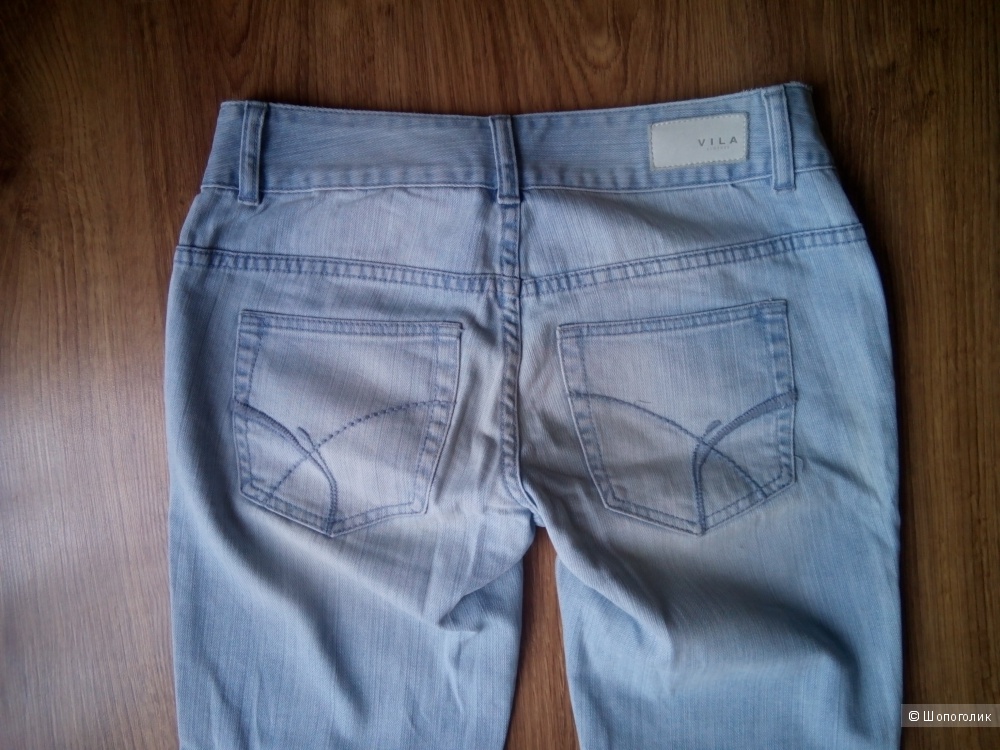 Стильные голубые джинсы датского бренда Vila размер 28