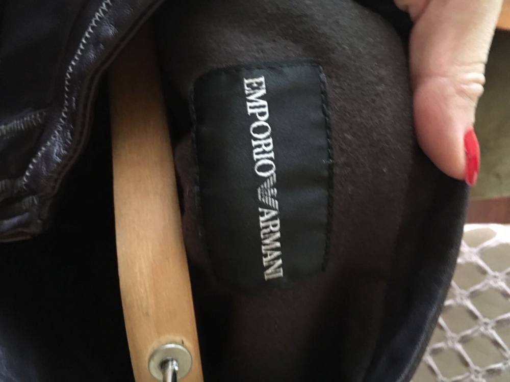 Кожаная куртка Emporio Armani