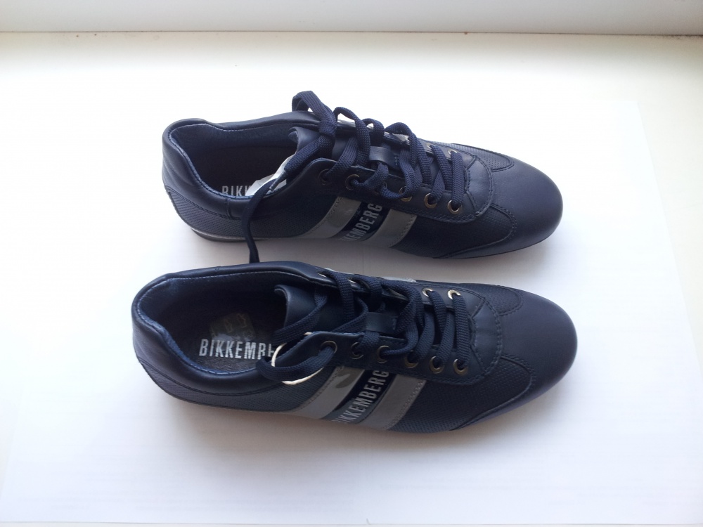 Новые женские кроссовки BIKKEMBERGS