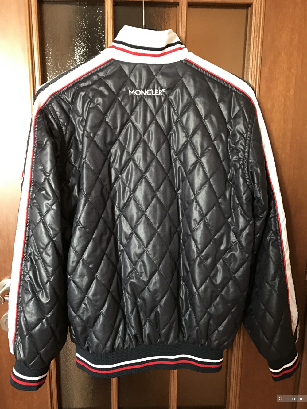 Куртка Moncler  копия для подростка 10-12 лет.