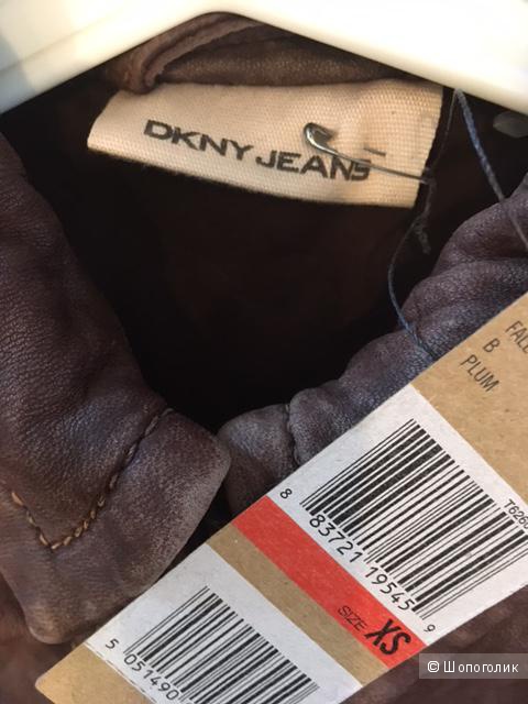 Куртка кожаная новая DKNY размер XS