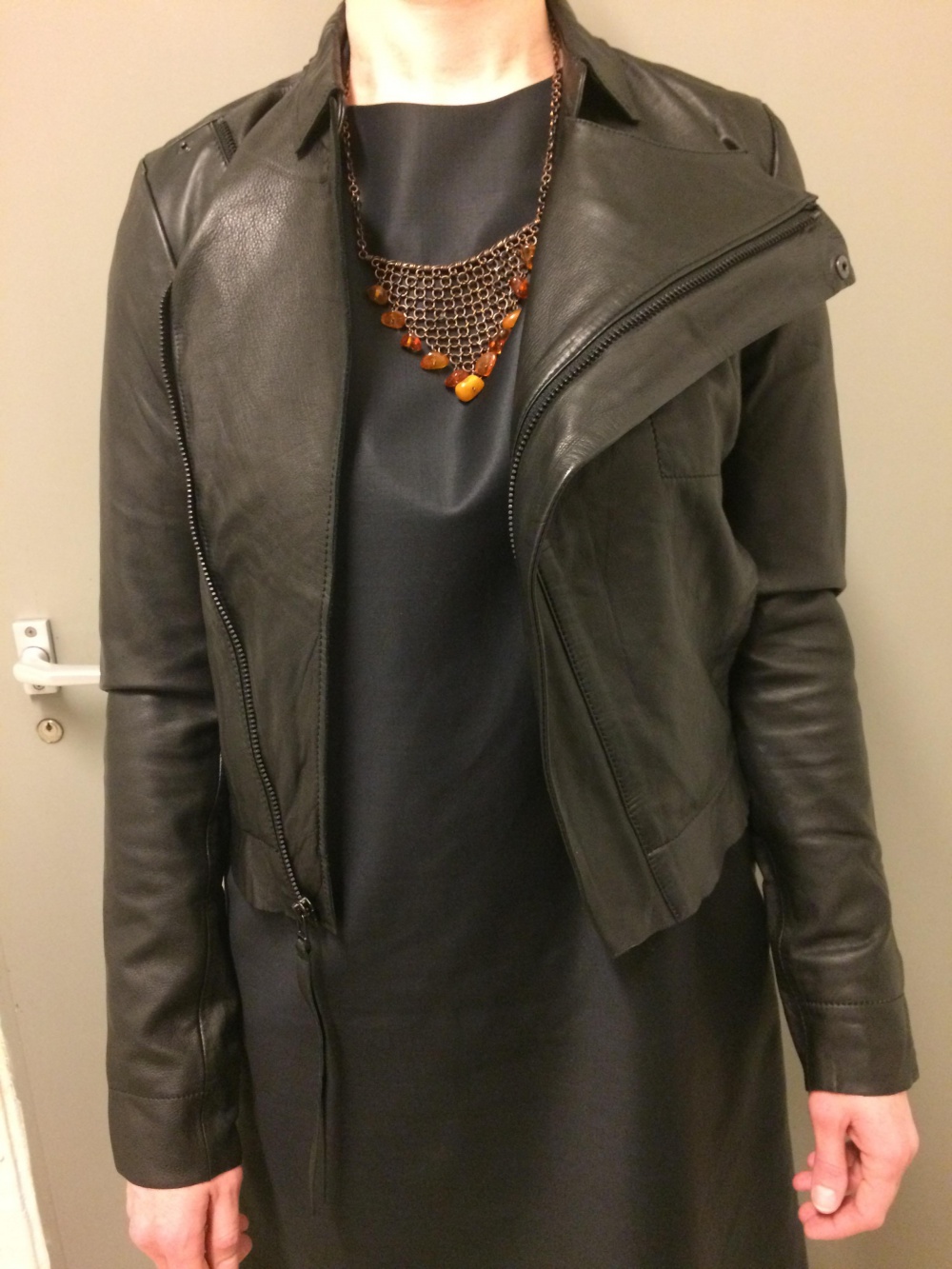 Новая кожаная куртка датского бренда  Barbara i Gongini, р-р 42-44