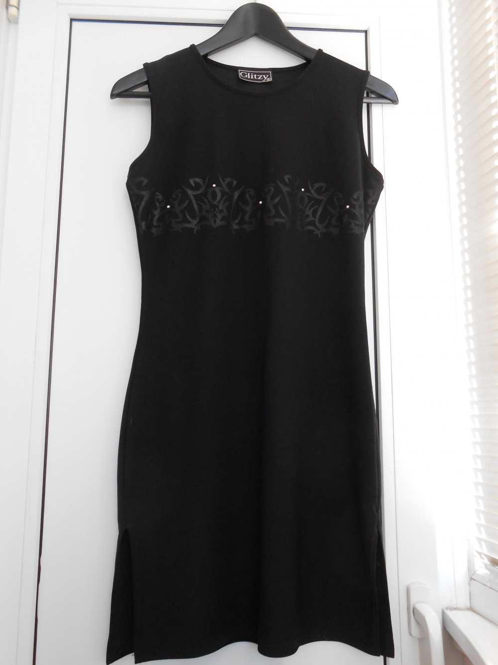 Маленькое черное платье XS - S.