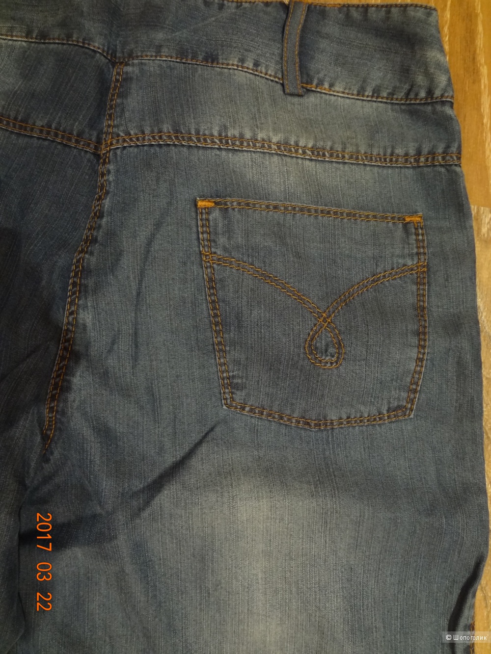 Новые брюки свободного кроя из легкой джинсы, 44