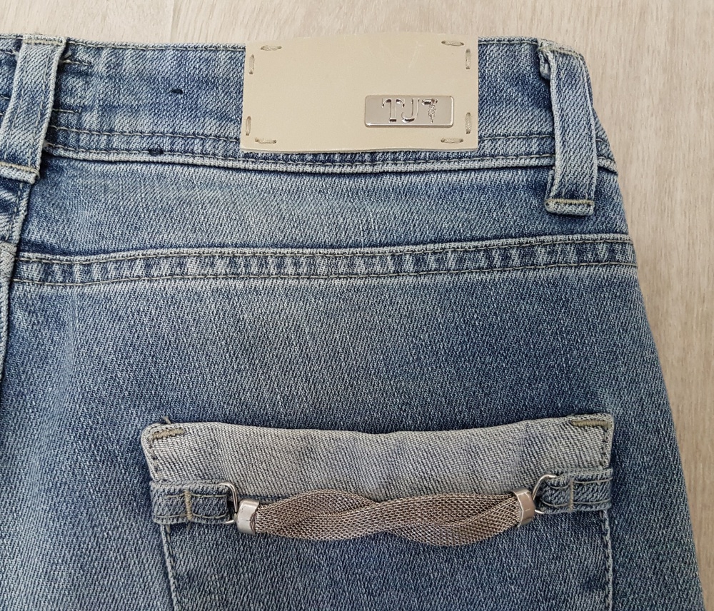Новые джинсы Trussardi, размер 26