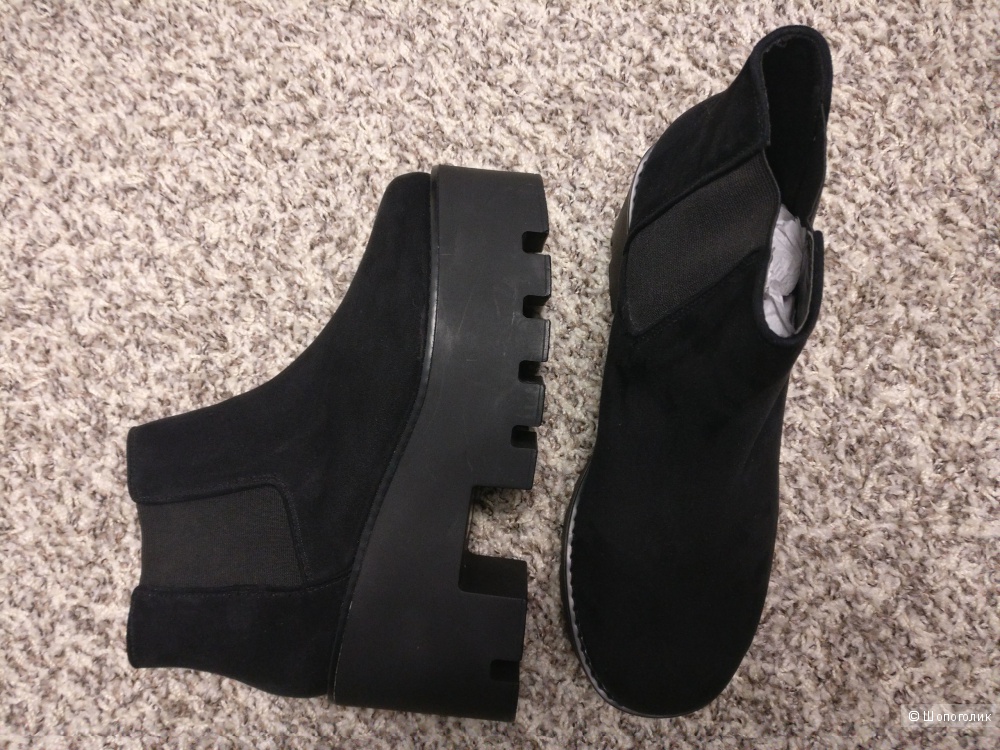 ASOS ENJOY THE RIDE Chelsea Ankle Boots (UK7)