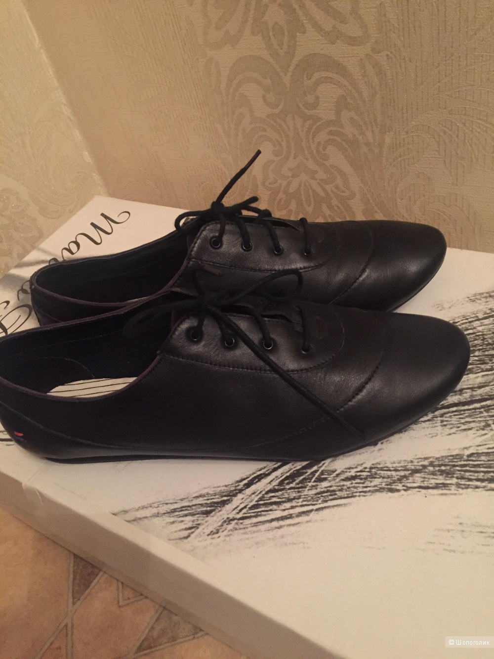 Новая кожаная обувь FILA, размер 40-41