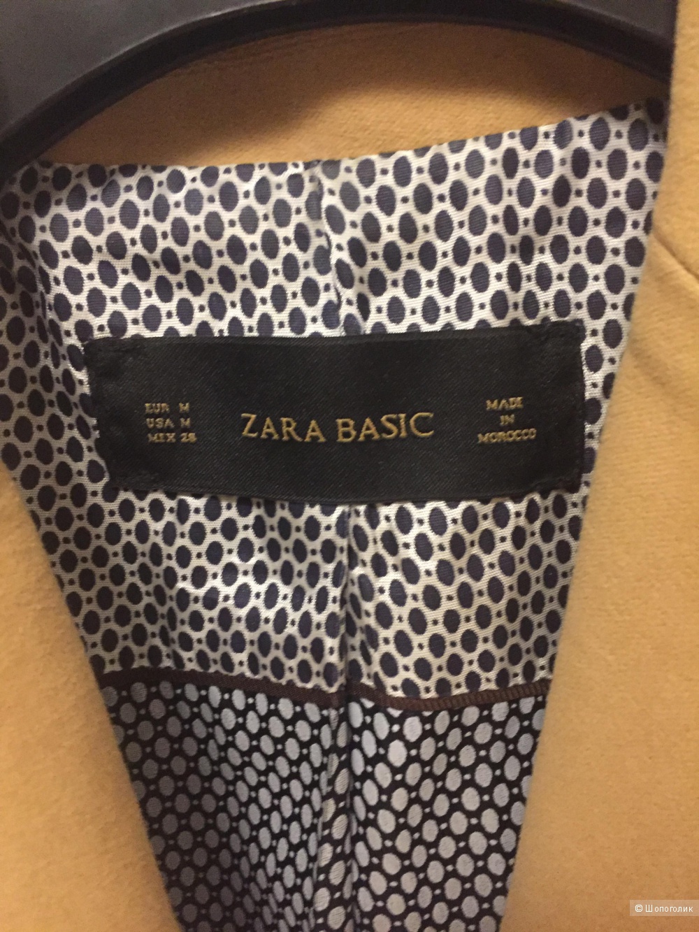 Бархатный пиджак Zara . Размер M.