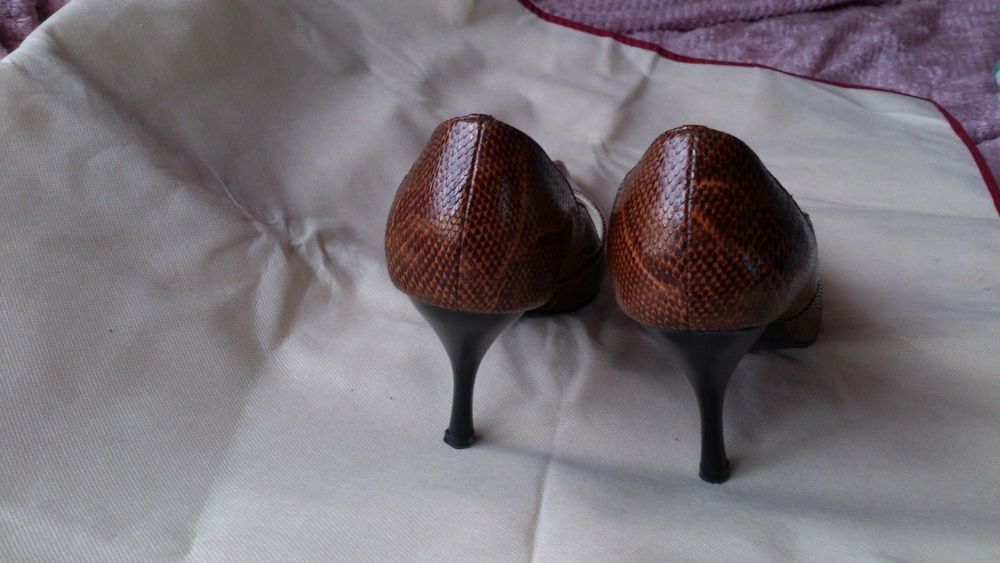Туфли коричневые лакированные ALIBI, размер 38