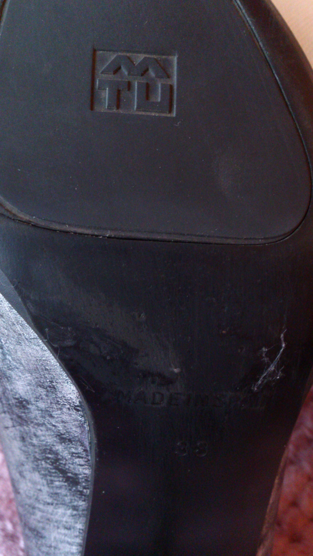 Туфли MTU серебристо-черные, размер 38, Испания.