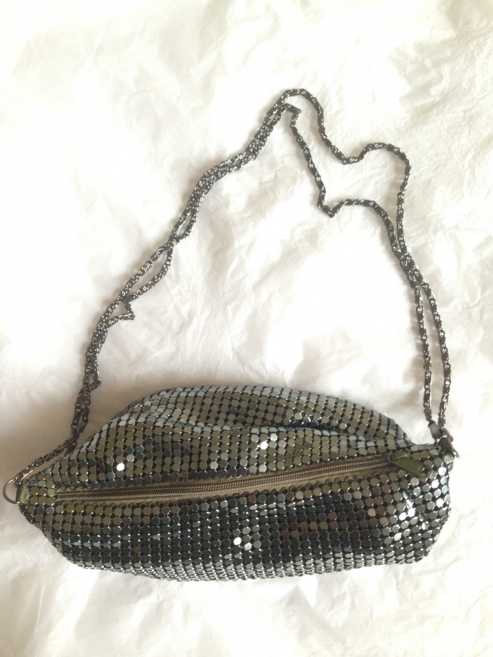 Вечерняя сумочка клатч из кольчуги Accessorize на длинной цепочке