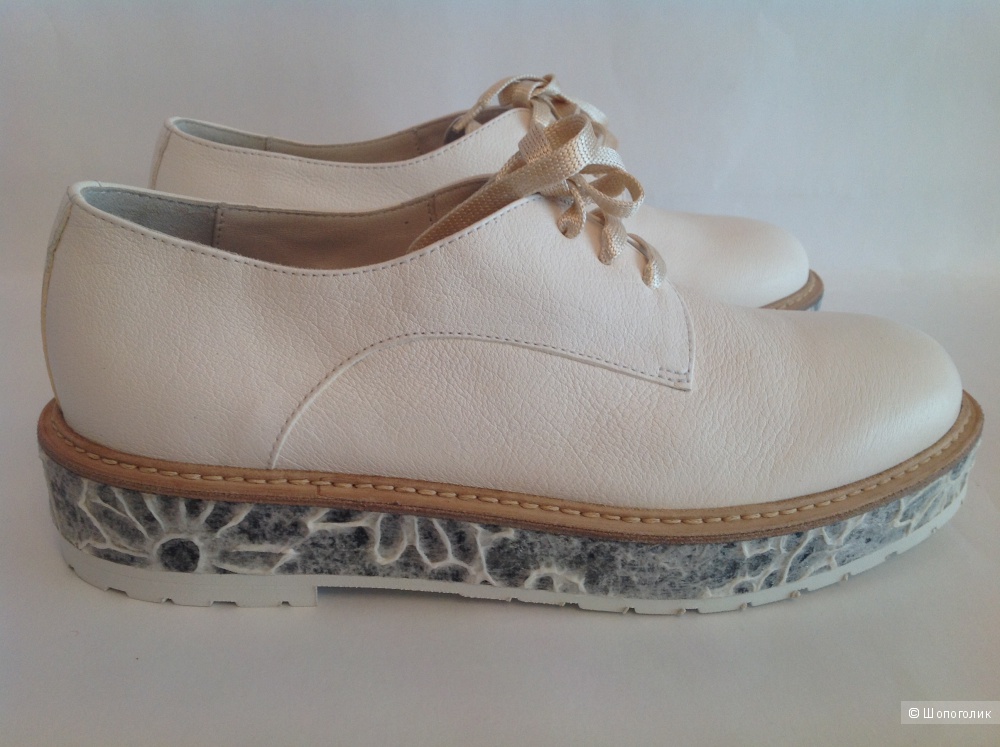 Новые стильные белые ботинки итальянского бренда AGL Attilio Giusti Leombruni  р-р 38-38,5