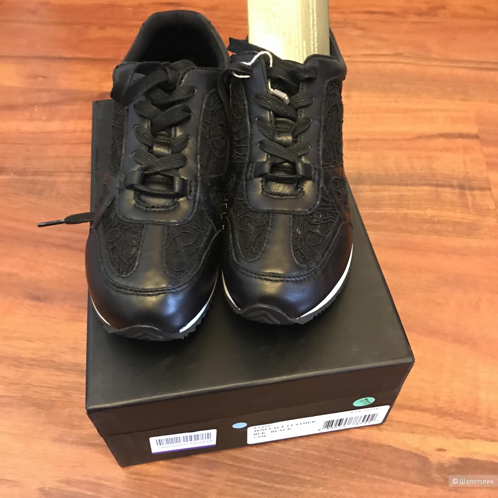 Чёрные кожаные кроссовки с кружевом  Rachel Zoe 37.5(7.5US) Оригинал