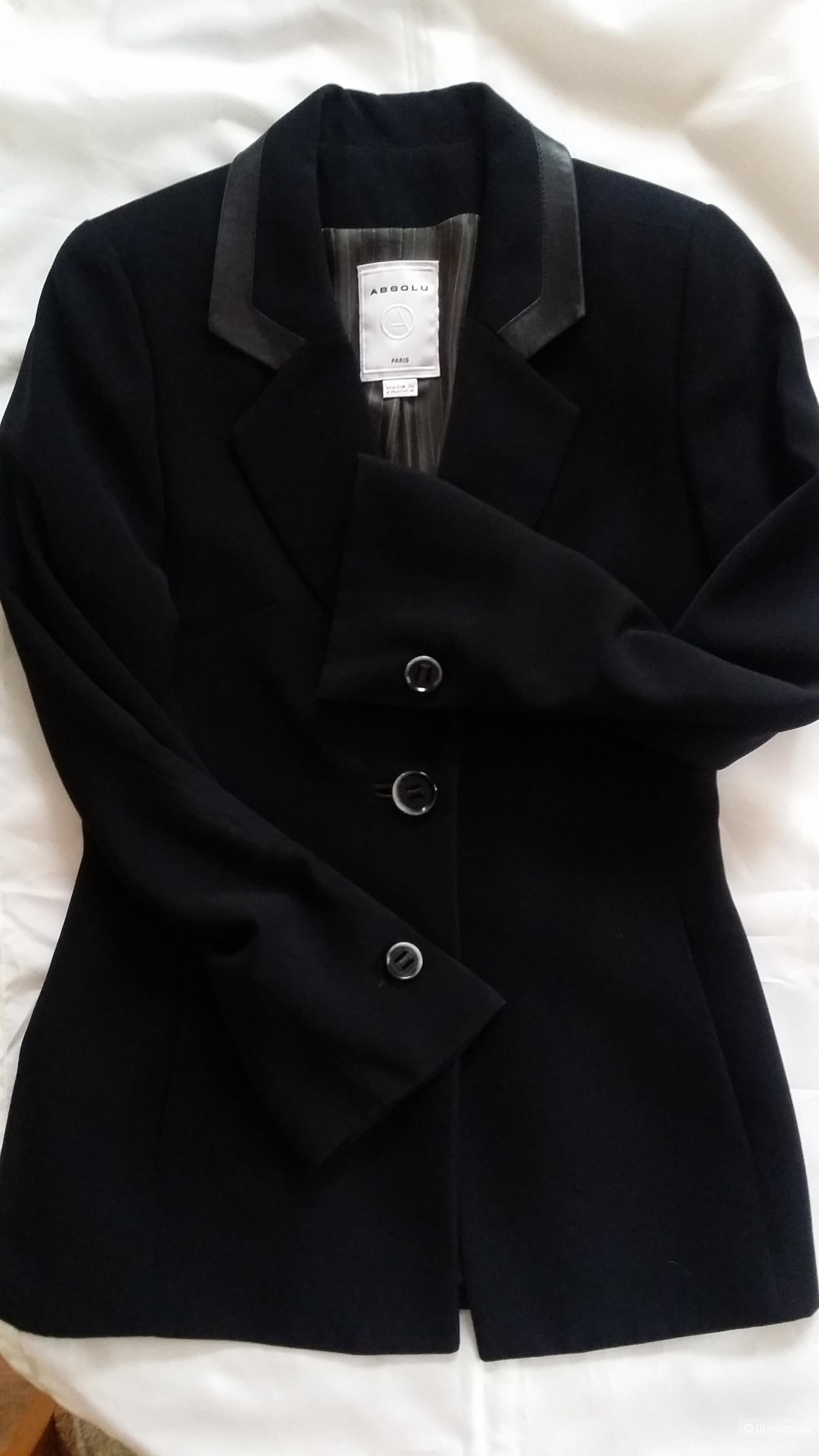 Классический приталенный пиджак ABSOLU Paris  42- 44 размера