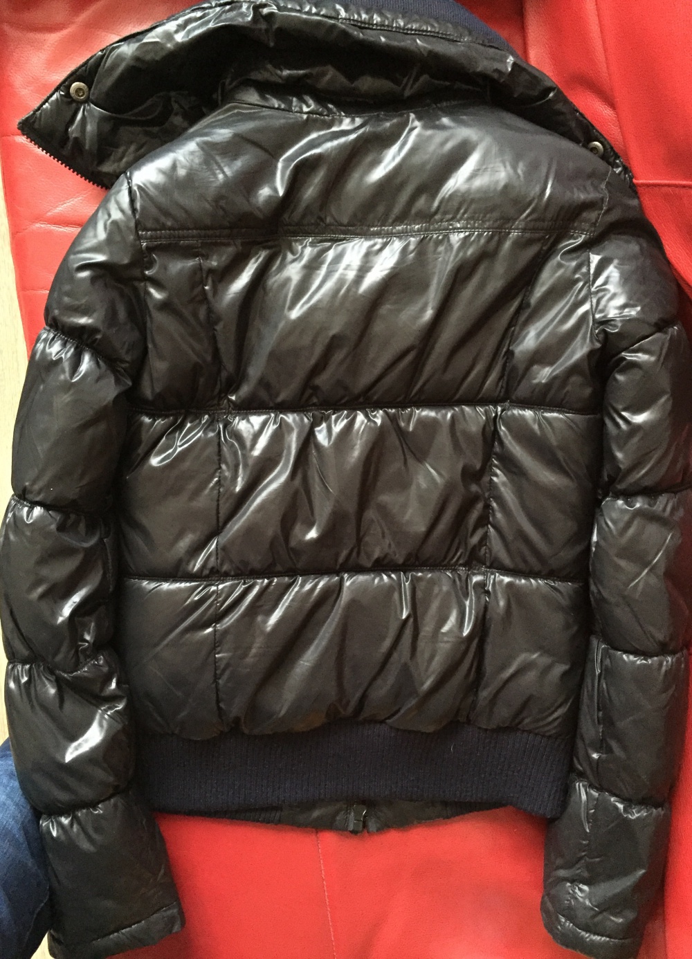 Стильная чёрная курточка Bershka на весну/осень. Размер S