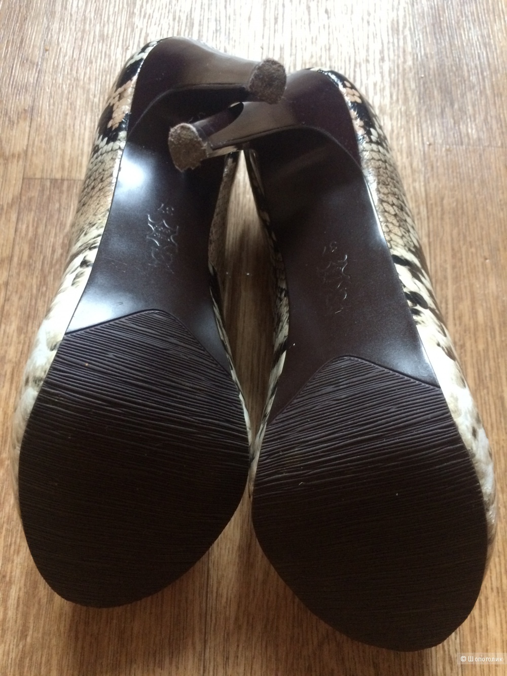 Туфли из натуральной кожи под рептилию, 37 размер