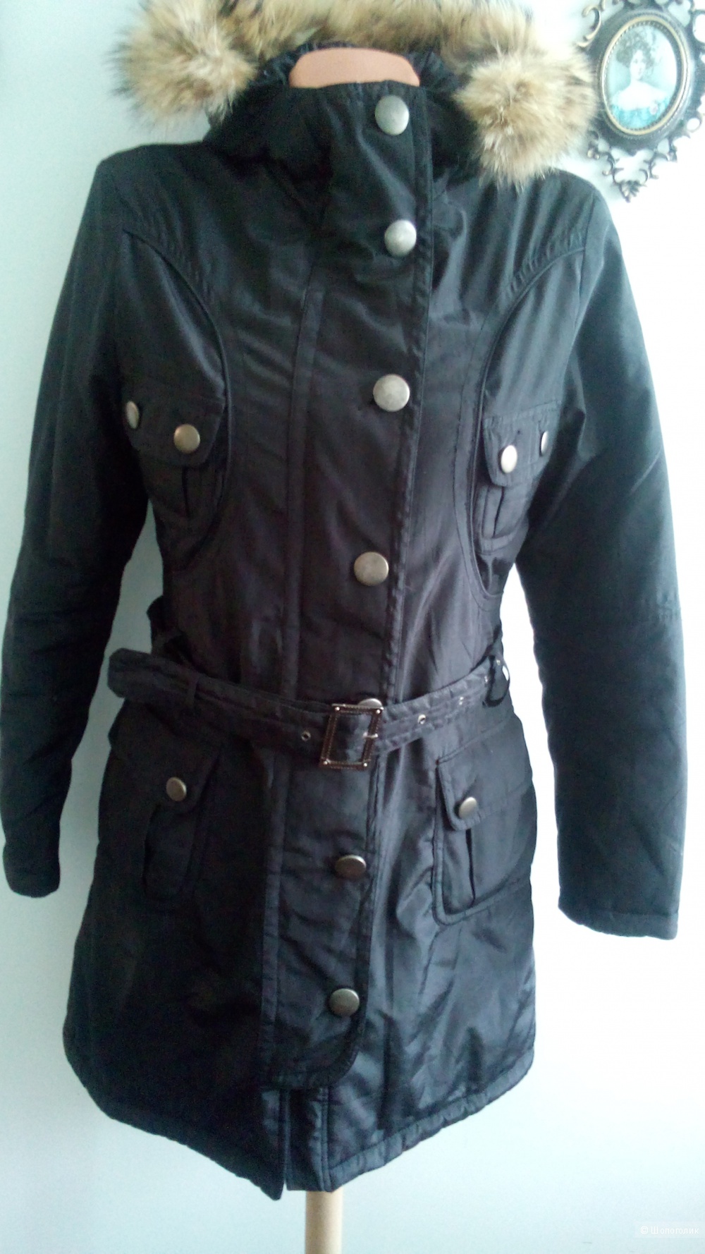 Куртка -парка длинная  MISS KISS с натуральным мехом черная размер М(44-46)