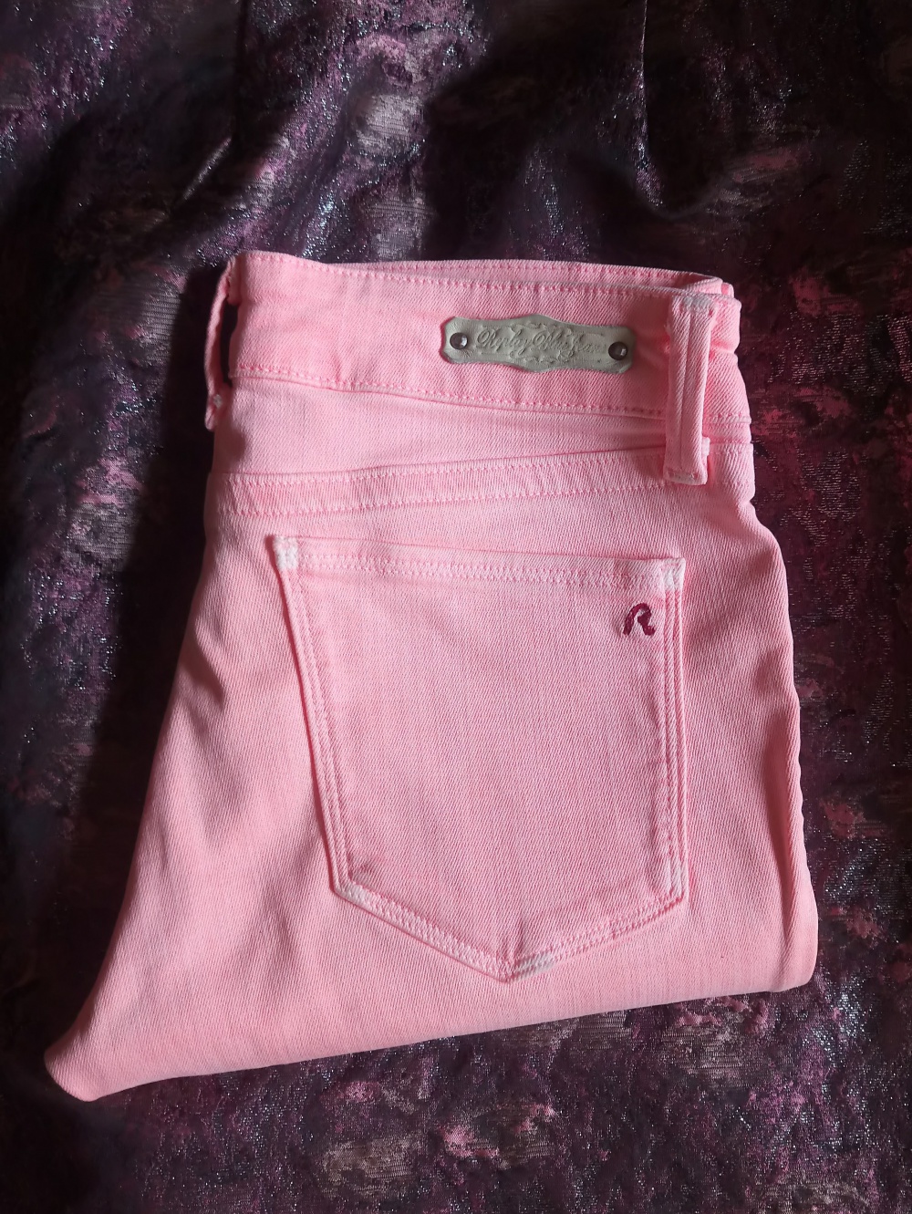 Джинсы REPLAY LUZ SUPER SKINNY Jeans яркие нежно-розового цвета
