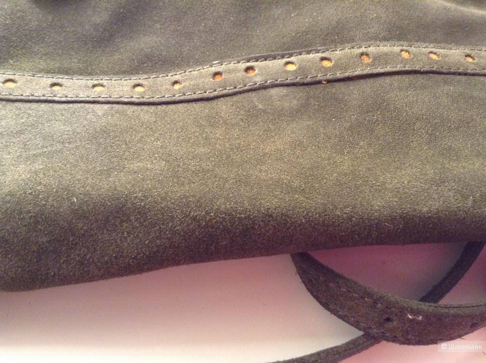 Замшевая сумка кросс боди от Zara