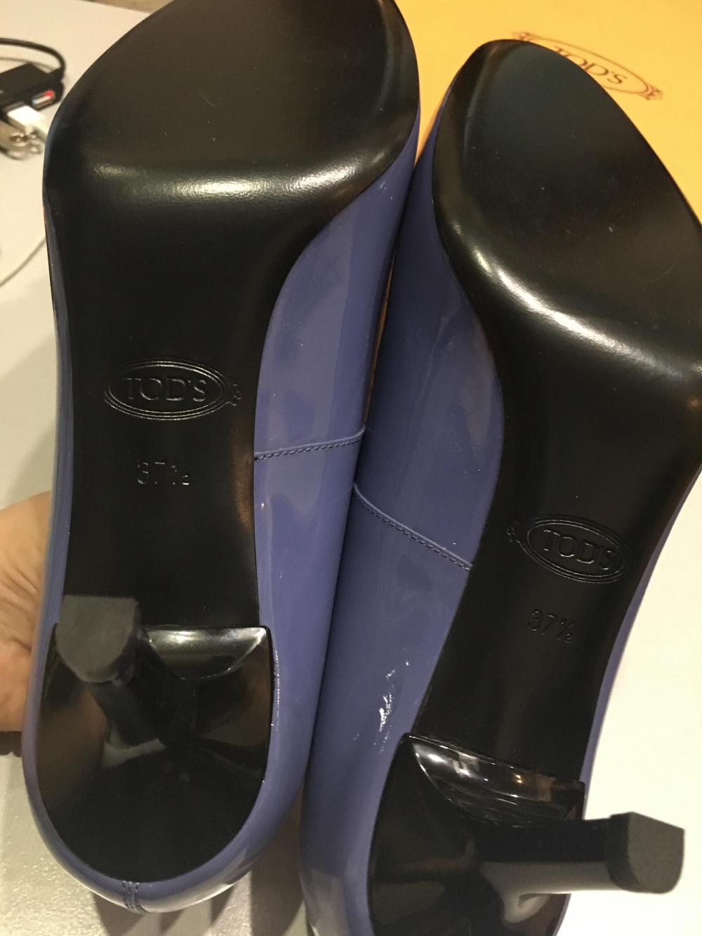 Лакированные туфли TOD'S, 37.5 (Европейский Размер), каблук 6,5 см.  Грифельно-синий
