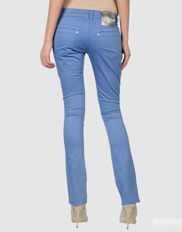 Anna Rita N стильные голубые джинсы брюки