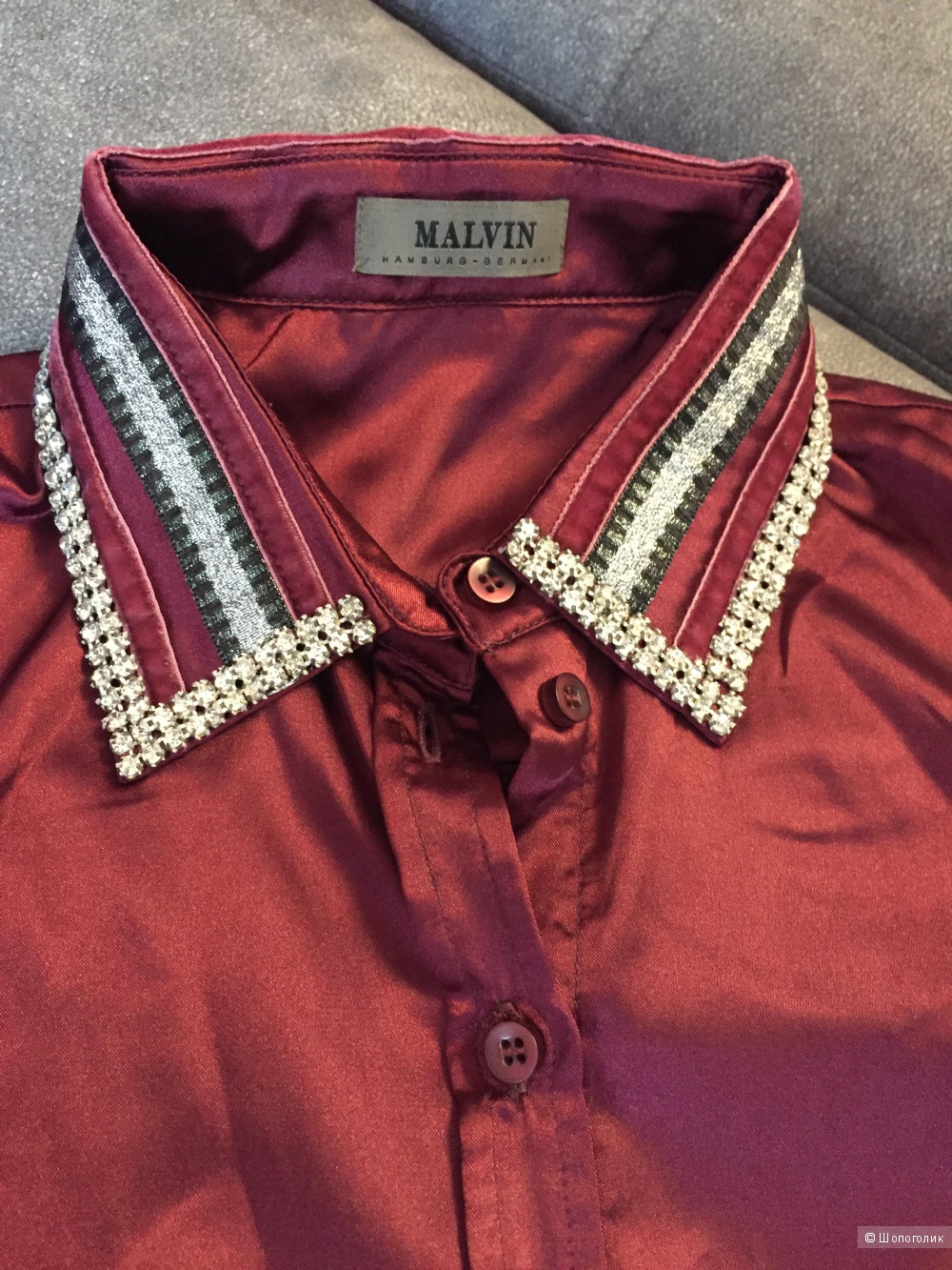 Красивая блузка фирмы Malvin