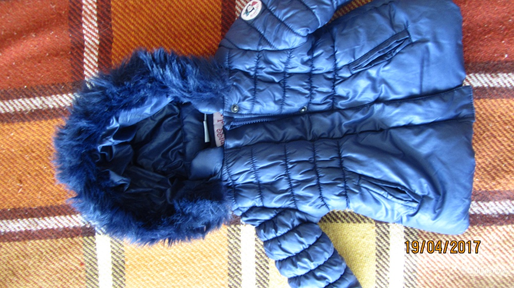 Новая куртка для девочки Blue Seven р.6-9 мес