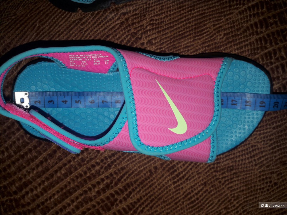 Сандалии Nike на девочку, новые, размер 29.5EU.