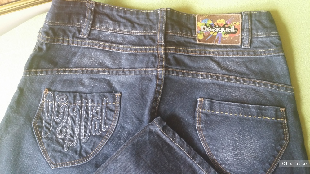 Джинсы Desigual 27-28 размер