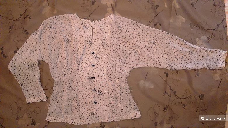Masha Kravtsova, белая блузка, размер 46-48. Легкая полупрозрачная приталенная блузка, свободная в груди.