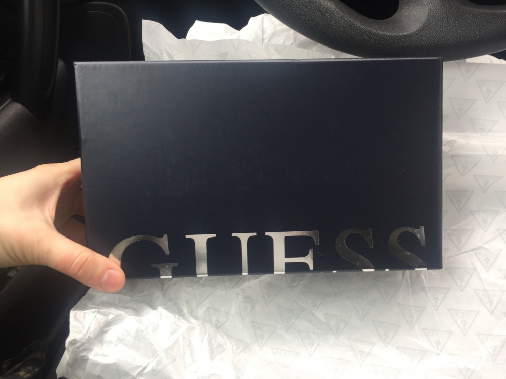 Новый кошелек Guess