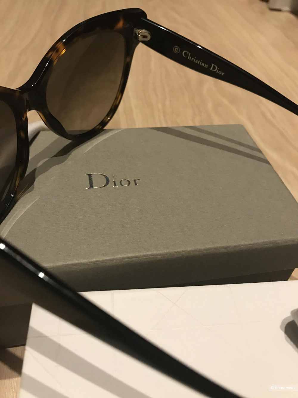 Солнцезащитные очки Dior Mohotani