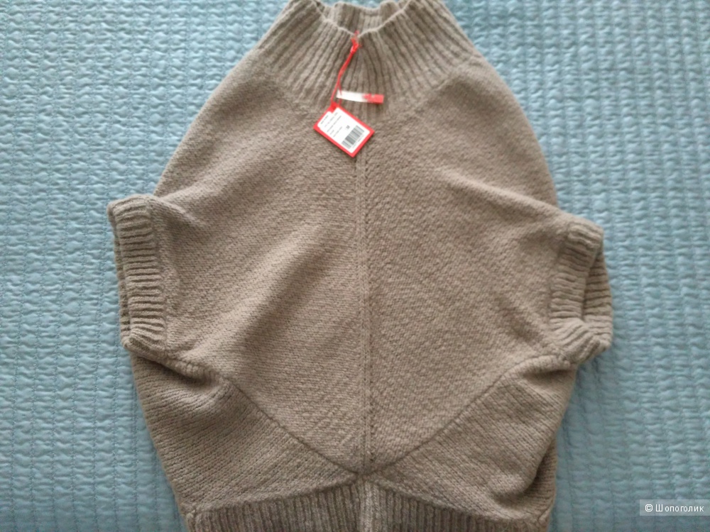 Пристрою новую свитер-безрукавку от Marithe & Francoise Dirbaut