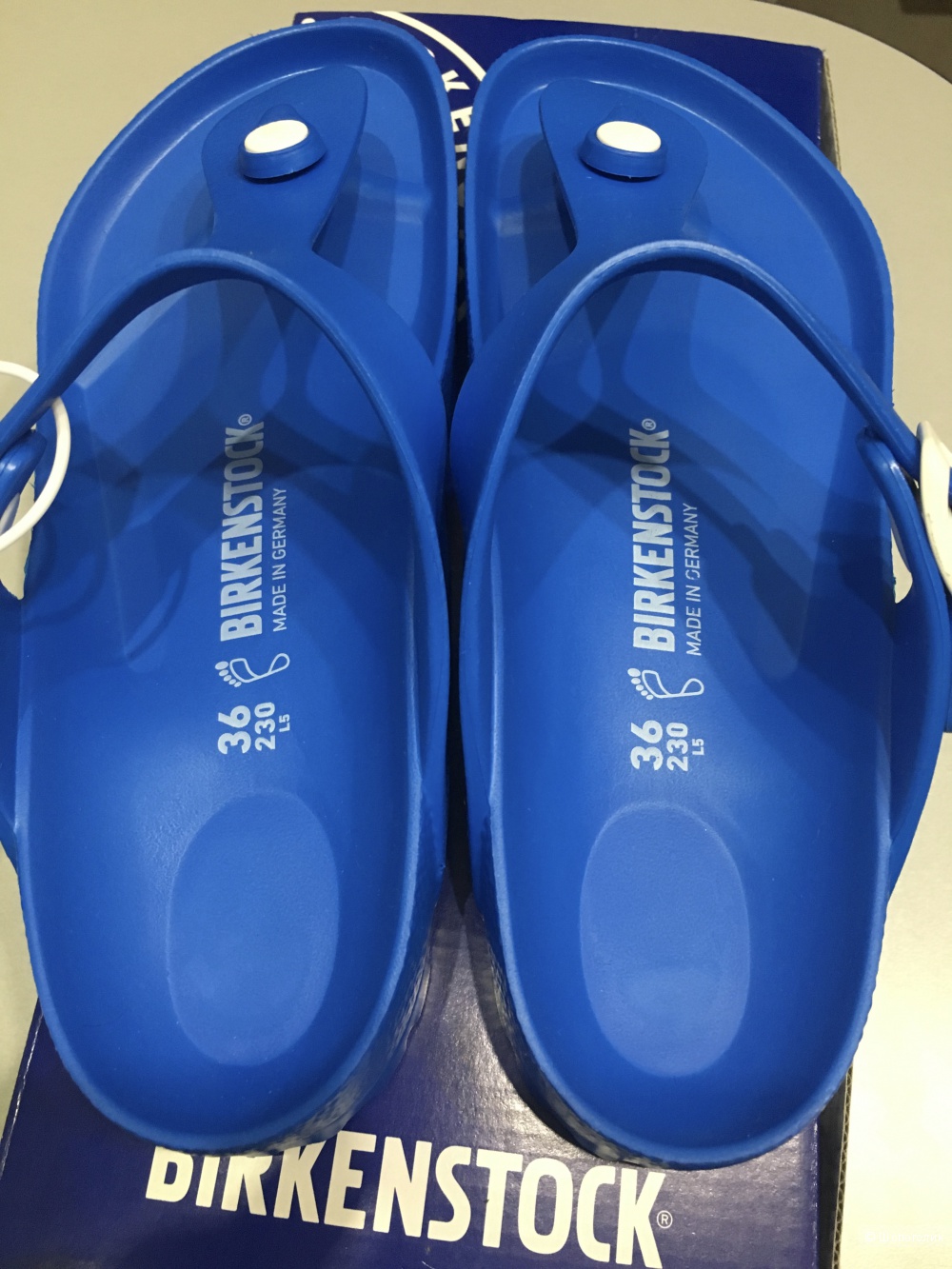 Сандалии с Т-образным ремешком Birkenstock, размер 36, 23 см по стельке. Синие