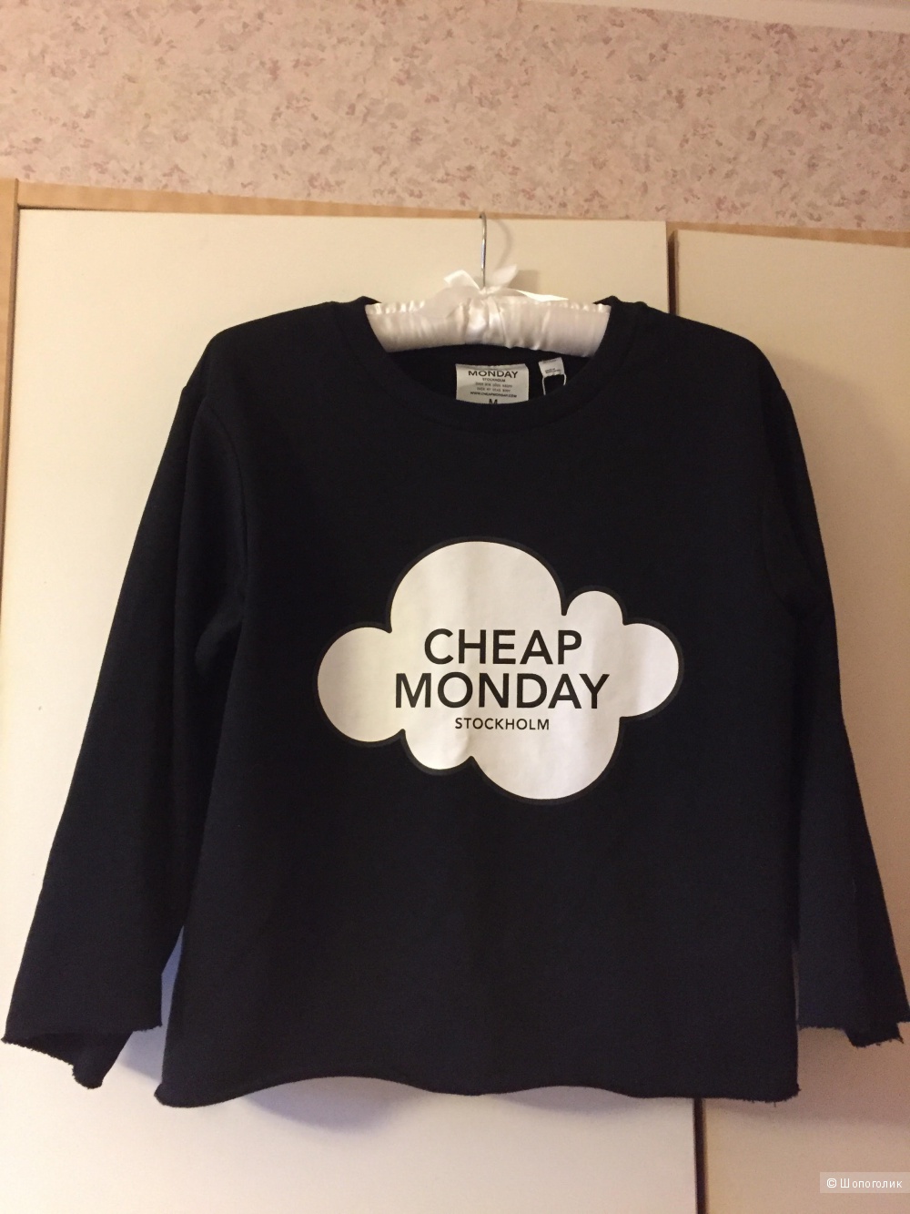 Свитшот толстовка  с рукавами 3/4 Cheap Monday размер М.