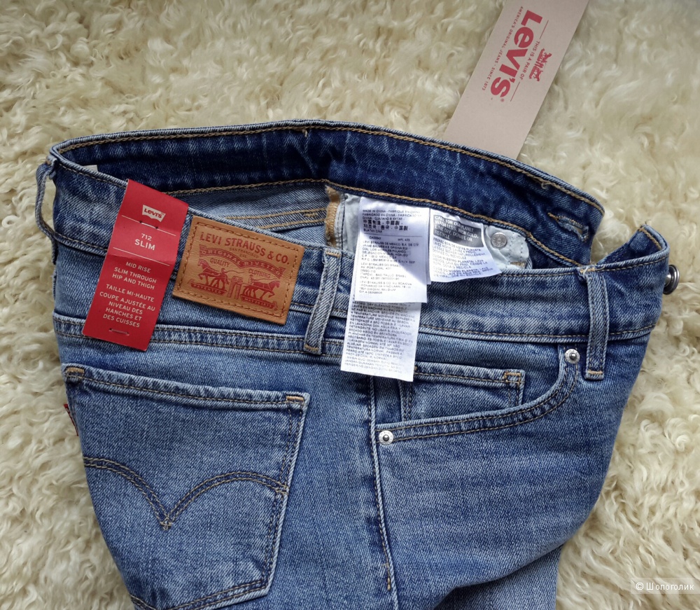 Джинсы женские Levis 712 slim р.25 новые