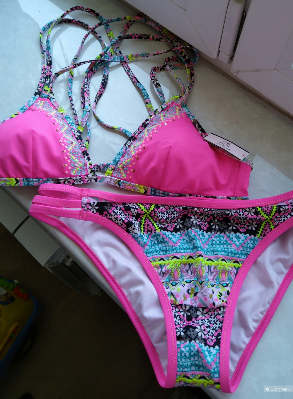 Купальник Victoria`s Secret модель 2016 года — верх М низ L