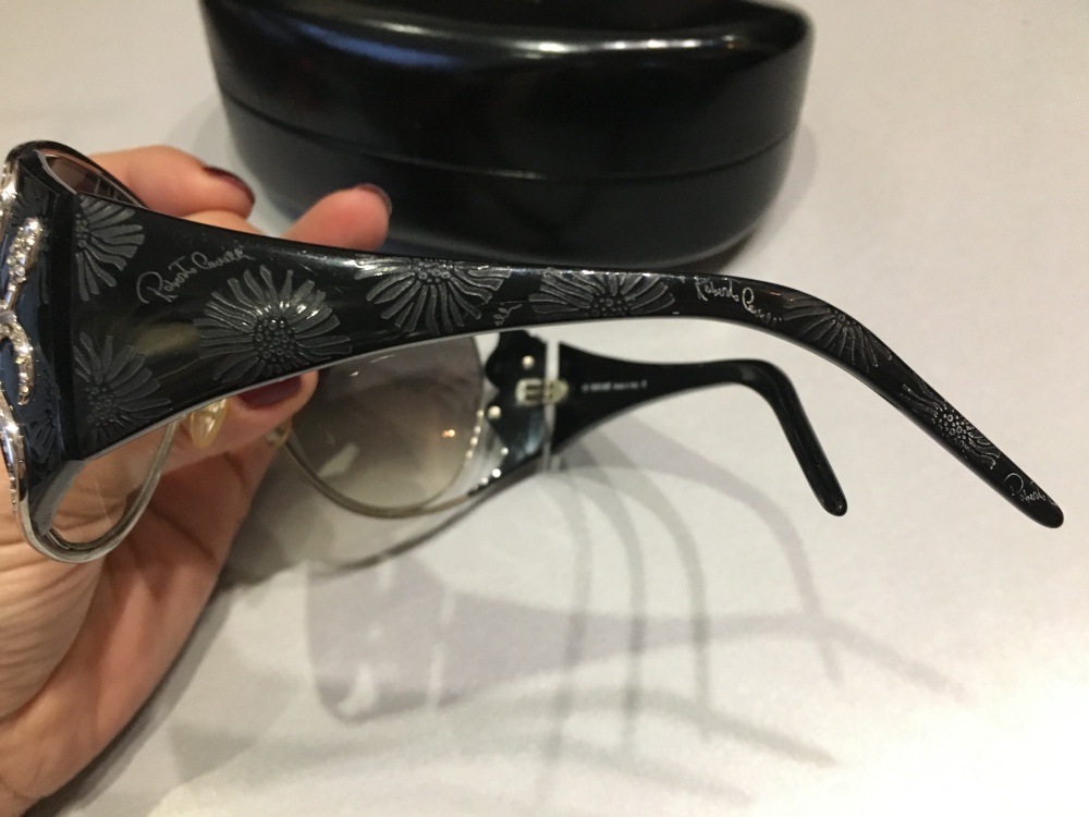 Солнцезащитные очки Roberto cavalli tiro. Черные