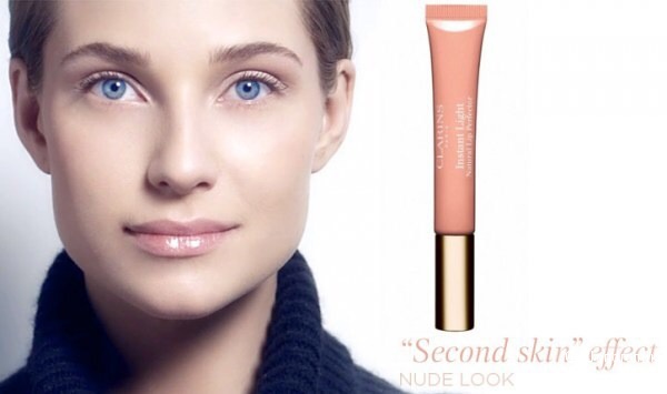 Clarins Eclat Minute в оттенке 02