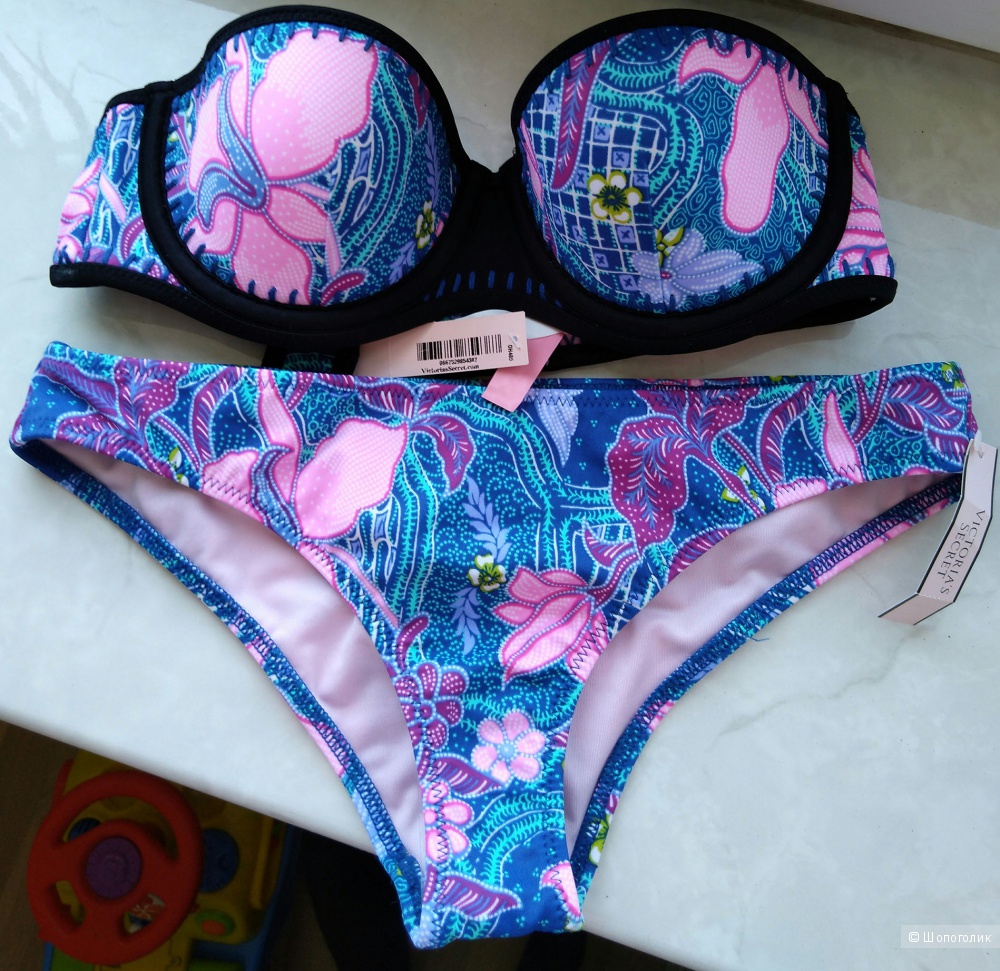 Купальник Victorias Secret верх 32B 70A-B низ XS