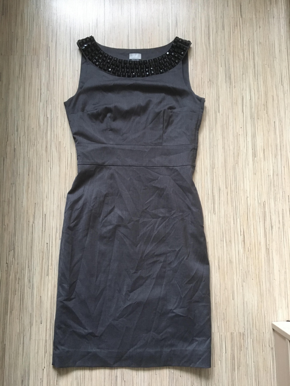 Платье H&M, размер 42